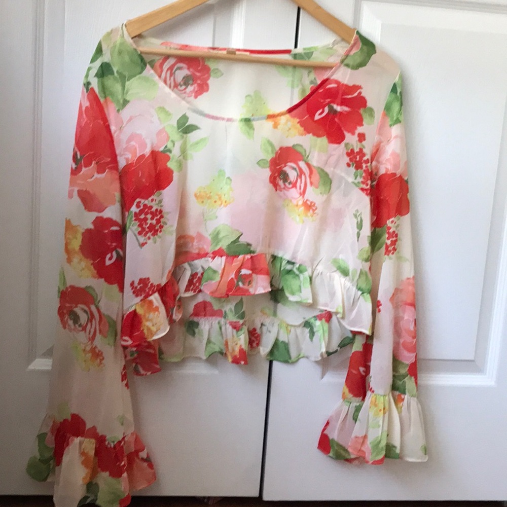 Bell sleeved crop top